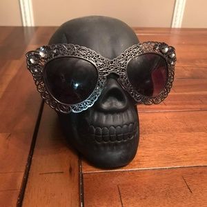 Floral Cat Eye Sunglasses